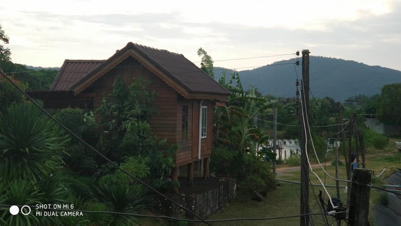 Baan Pak Phutawan Resort Ban Ban Takat Ngao Zewnętrze zdjęcie